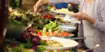 Concurso elege melhor restaurante a quilo do Brasil