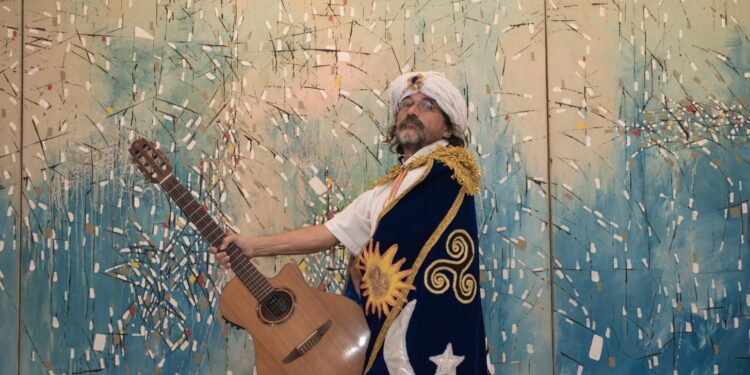 “Das Encantarias” novo espetáculo de  Pingo de Fortaleza  estreia neste final de semana