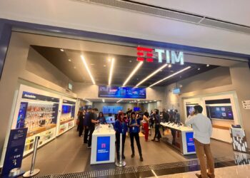 TIM inaugura em Fortaleza primeira loja do futuro do Nordeste  