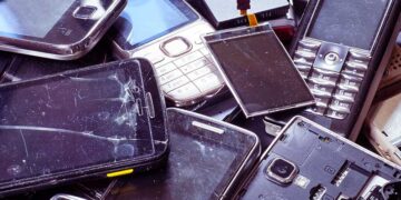 Lixo Eletrônico em condomínios: saiba por que é importante descartar corretamente