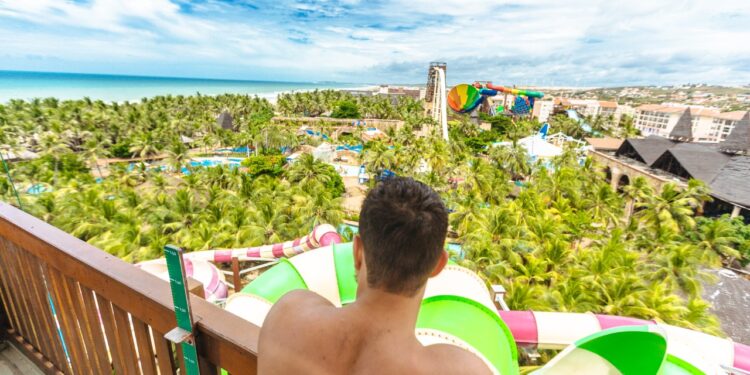 Últimos dias da Campanha de Residentes Ceará, do Beach Park, com ingresso a preço especial   