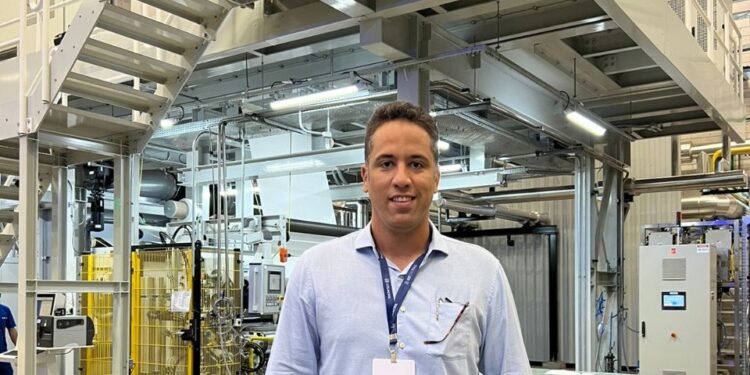 Sindgrafica-CE presente na inauguração da laminadora mais moderna do mundo