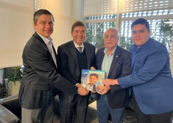 Prefeito Roberto Pessoa debate oportunidade de negócios para Maracanaú com presidente da Fiesp, Josué Gomes da Silva