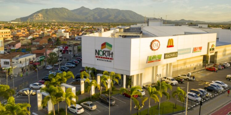 North Shopping Maracanaú completa 19 anos neste dia 19 e faz a festa com os clientes