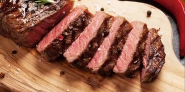 Picanha, maminha, filé mignon e mais itens em oferta na Semana do Churrasco, no Mercadinhos São Luiz 