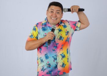 Humorista Titela celebra 20 anos de carreira com espetáculo especial no Teatro RioMar Fortaleza