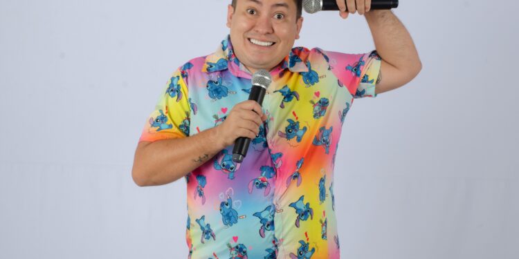 Humorista Titela celebra 20 anos de carreira com espetáculo especial no Teatro RioMar Fortaleza