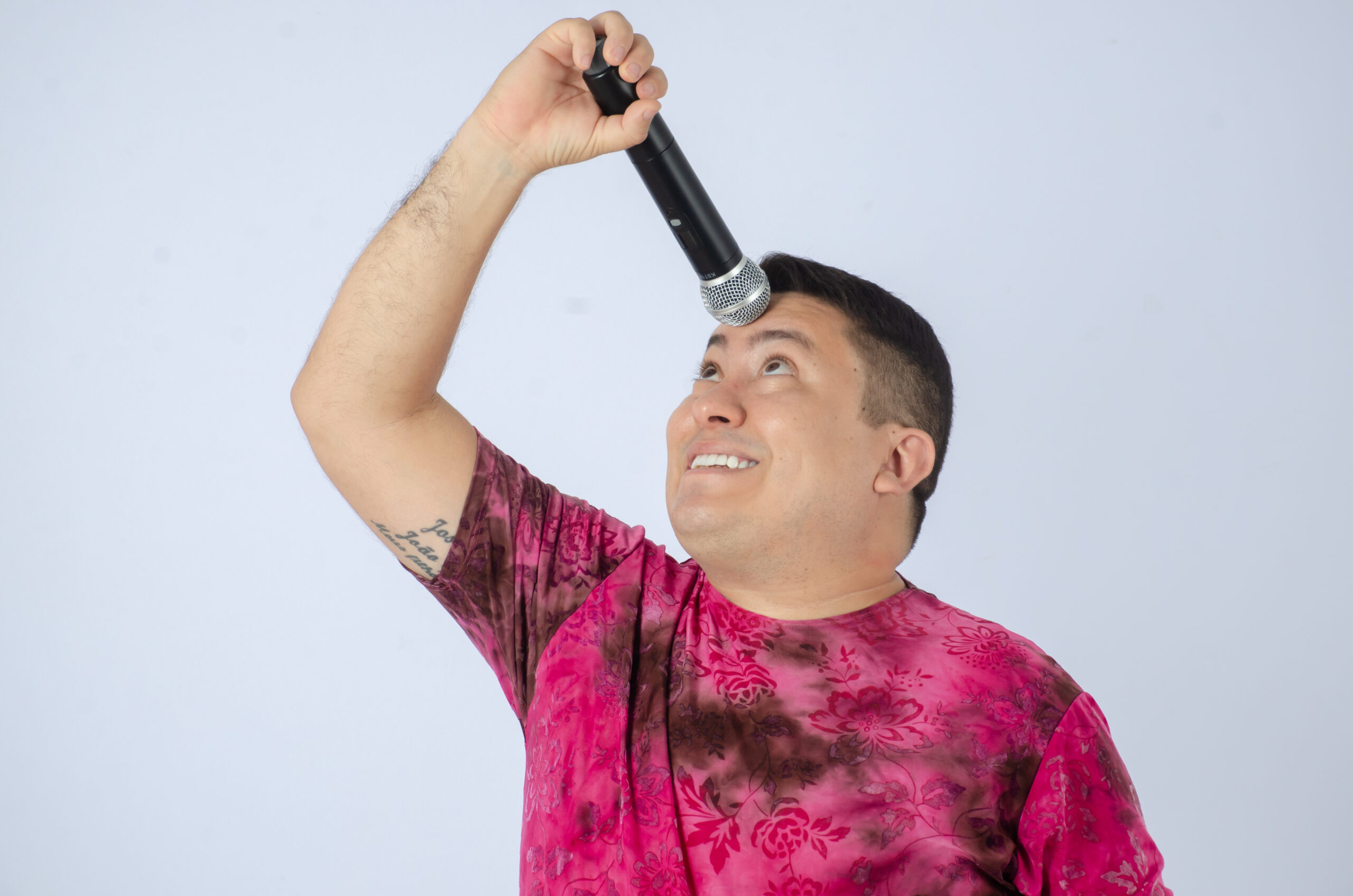 Sexta-feira (12/8) é dia de celebrar “20 anos de Fulerage” com o humorista Titela