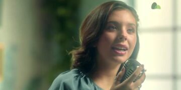 Um sorriso, um abraço e uma flor: Pão de Açúcar lança nova música oficial na voz de Flor Gil