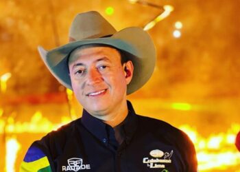 Principal locutor de rodeios do país, Cuiabano Lima participa da Vaquejada de Itapebussu