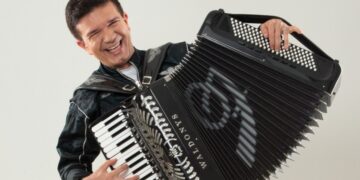 Waldonys celebra aniversário de 50 anos no Teatro RioMar Fortaleza