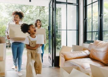 Brasileiros optam por residências amplas e não dão preferência a condomínios que disponibilizam vários serviços, revela pesquisa 