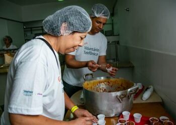 Vivo beneficia cerca de 40 mil pessoas em todo o país em dia de ações de voluntariado