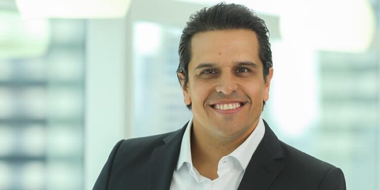 Professor da Fundação Dom Cabral realiza palestra gratuita sobre desafios e estratégias na área da saúde 