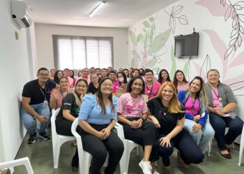 Call Med realiza cronograma de ações alusivas a campanha do Outubro Rosa