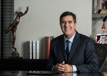 Luiz Gastão reassume a presidência do Sistema Fecomércio