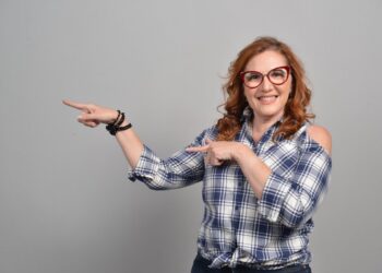 Mercado imobiliário atrai mulheres em busca de carreira na área da corretagem de imóveis*