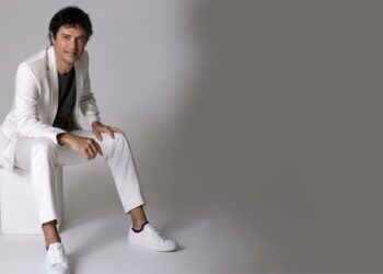 Jorge Vercillo é um dos destaques da programação deste final de semana no Ceará Natal de Luz de Luz na Praça Portugal