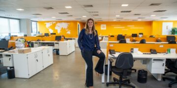 Brasileiros devem pagar contas mais altas em 2023 