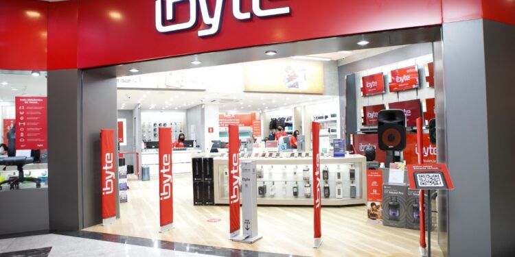ibyte inaugura loja em Maracanaú e celebra sucesso de vendas na Black Friday
