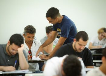 Fundação Edson Queiroz vai conceder milhares de bolsas de estudo filantrópicas de 50% e 100% a partir de 2023 