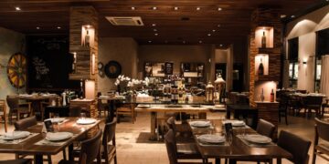 Carnes nobres, culinária japonesa e programação musical: grupo Geppos oferece opções diversificadas para curtir o Réveillon em Fortaleza