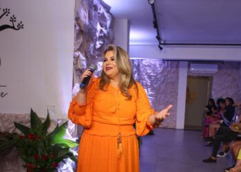 ‘Emoções e Brilho’: Espaço Multicultural Baobarte promove desfile e coquetel de lançamento da coleção de fim de ano