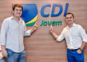 CDL Jovem Fortaleza diploma novo presidente eleito, Guilherme Colares