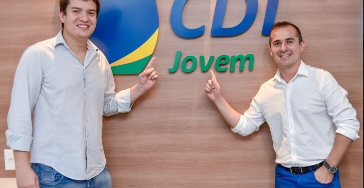 CDL Jovem Fortaleza diploma novo presidente eleito, Guilherme Colares