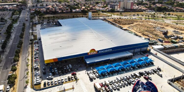 ASSAÍ TEM MAIS DE 1.500 VAGAS DE EMPREGO ABERTAS EM TODO O PAÍS   