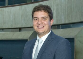 CDL Jovem Fortaleza diploma novo presidente eleito, Guilherme Colares
