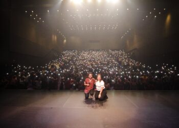 Moisés Loureiro lota teatro e encanta plateia em primeiro show do ano