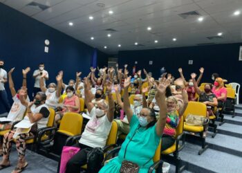 Mais idosos conectados por meio de programa de capacitação gratuita em tecnologia