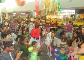 Shopping Benfica entra no clima do carnaval com programação especial para toda a família