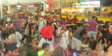 Shopping Benfica entra no clima do carnaval com programação especial para toda a família