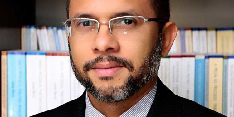 Microempreendedores têm até esta terça-feira para aderir ao Simples Nacional