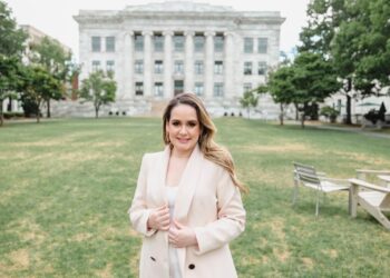 Especialista em Harmonização Orofacial participa de curso avançado na Universidade de Harvard