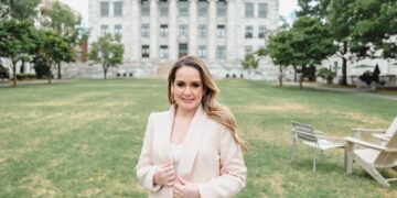 Especialista em Harmonização Orofacial participa de curso avançado na Universidade de Harvard