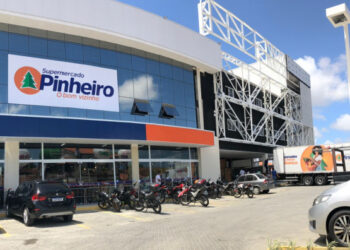 Supermercado Pinheiro Aquiraz celebra primeiro ano de atividades com programação festiva para clientes
