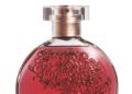 Floratta Red, clássico da perfumaria do Boticário, ganha versão mais moderna e sensual com Floratta Red Blossom