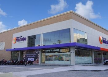 Hora de economizar com o “Ofertão do Bom” do Supermercado Pinheiro