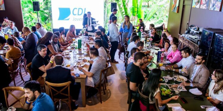 CDL Jovem Fortaleza: “Almoço Empresarial” tem participação de Murilo Pascoal