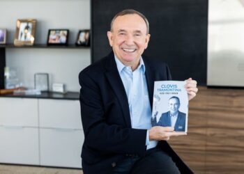 NILO MAIA DISTRIBUIDORA REALIZA EVENTO INÉDITO PARA O SEGMENTO COM A PRESENÇA DO EMPRESÁRIO CLOVIS TRAMONTINA