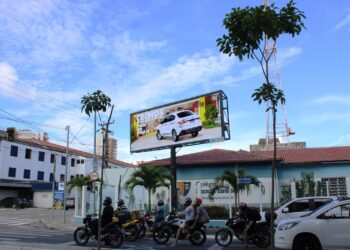 Mercado de painéis de LED: para CEO da Urbmídia, 2023 será um ano de crescimento da tecnologia no Brasil e no mundo
