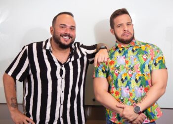 Ed Gama e Flávio Andradde apresentam espetáculo “No Olho da Goiaba” no Theatro Via Sul