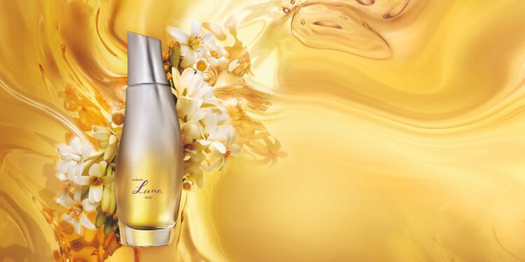 Natura, a Casa de Perfumaria do Brasil, apresenta Luna Viva