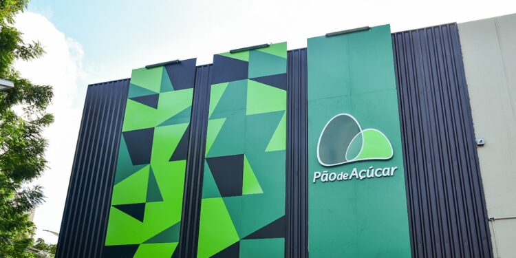 Confira como será o funcionamento das Lojas Pão de Açúcar e Mercado Extra de Fortaleza no Dia do Trabalho