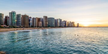 Fortaleza completa 297 anos; confira um guia para curtir a cidade