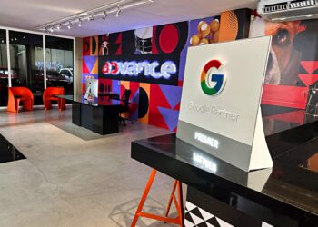 Advance cria para o RioMar Fortaleza a nova temporada de elevadores temáticos e instagramáveis