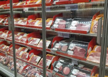 Semana do Churrasco no Mercadinhos São Luiz tem de linguiça gourmet a filé mignon em oferta